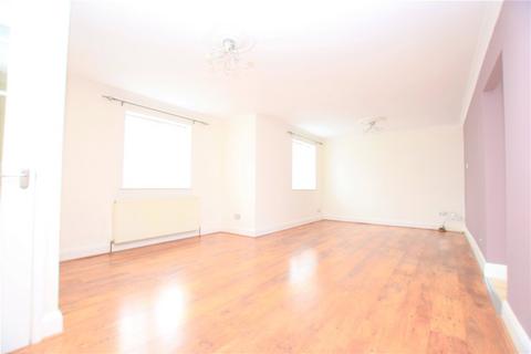 8 Vignoles Road, Romford, RM7 0DT