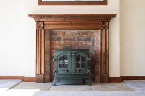 Askynne Belcaire Close, Lympne, Hythe, CT21 4JR