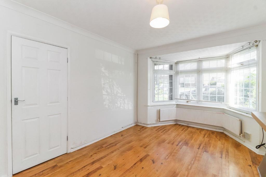 The Fairway, Abbots Langley, Herts, WD5 2 bed end of terrace house £450,000