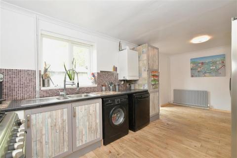 9 Canada Road, Arundel, BN18 9HZ