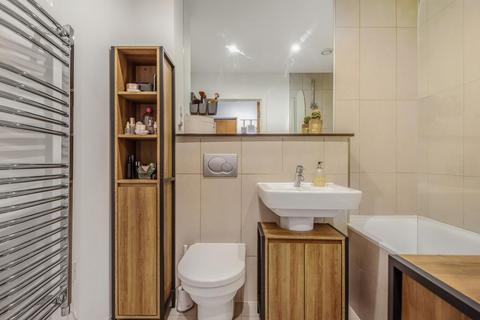 Flat 127, 3 Cornell Square, London, SW8 2ES
