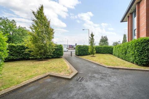 1 bedroom flat for sale, Slough,  Berkshire,  SL1