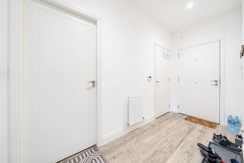 1 bedroom flat for sale, Slough,  Berkshire,  SL1