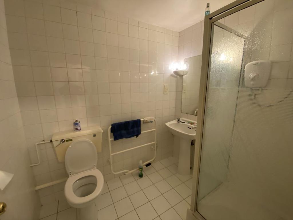 29 - Flat 1