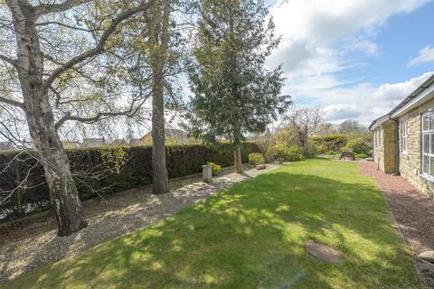 3 bedroom bungalow for sale - Rookwood Gardens, Longframlington, Northumberland, NE65