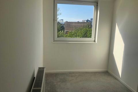 3 bedroom apartment to rent, Otho Court, Brentford Dock