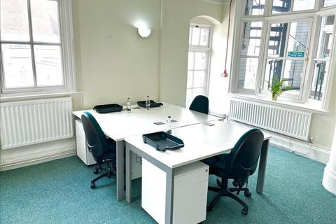 Serviced office to rent, Blackwell House, Guildhall Yard,,