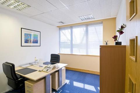 Serviced office to rent, Victoria Street,Victoria Square, Fountain Court