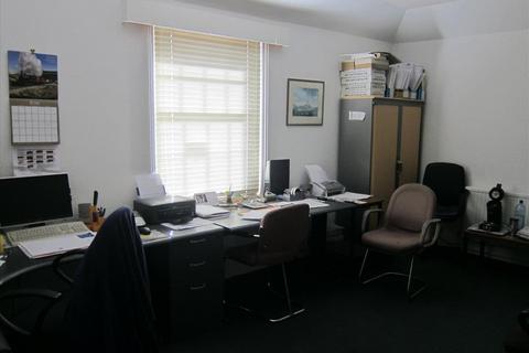 Serviced office to rent, Castle Hill Avenue,Ingles Manor,