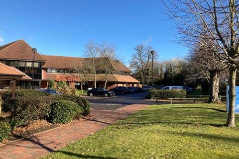 Serviced office to rent, Lutyens Close,Grove House, Chineham Court
