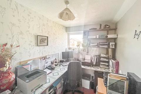 12 Eastfield Road, Keelby, Grimsby, DN41 8JE