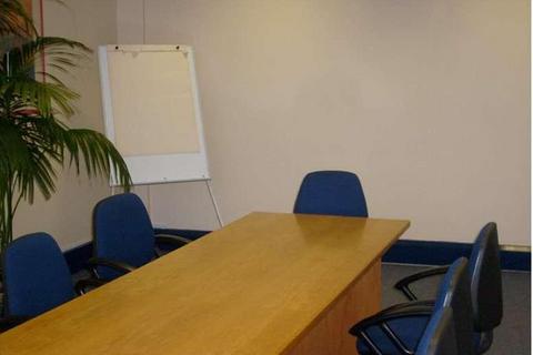Serviced office to rent, 140 The Broadway,Link House,