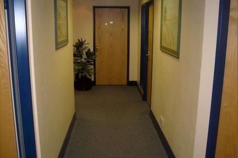 Serviced office to rent, 140 The Broadway,Link House,