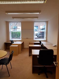 Serviced office to rent, Wellington Road,Oakridge House,