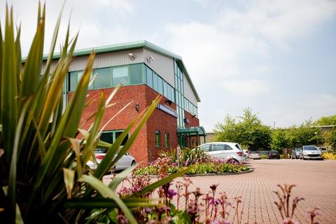 Serviced office to rent - 2 Cromar Way,Waterhouse Business Centre,