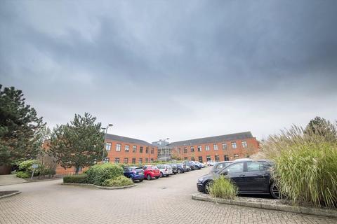 Serviced office to rent - Ground Floor,26 Kings Hill Avenue,