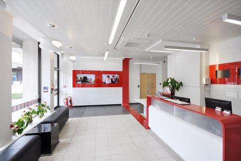 Serviced office to rent, Great West Road,Q West,