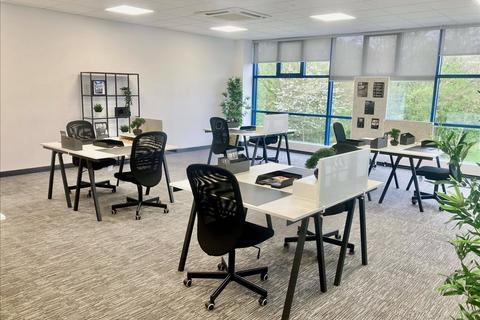 Serviced office to rent, Smeaton Close,Midshires House, Midshires Business Park