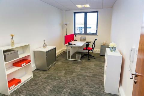 Serviced office to rent - Kembrey Park,,