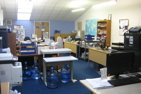 Serviced office to rent, Unit 4,Tetbury Industrial Estate, Cirencester Road