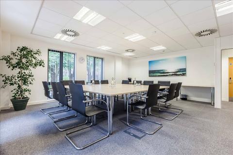 Serviced office to rent - Guildford Road,Fetcham Grove,