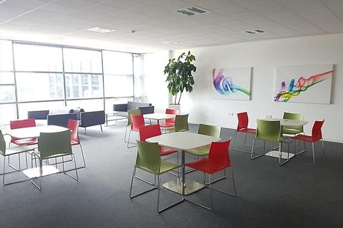 Serviced office to rent - 377 - 399 London Road,,