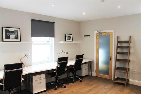 Serviced office to rent - 12 Bridlesmith walk,,