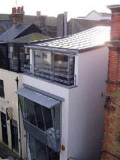 Serviced office to rent - 1 Trafalgar Court,,