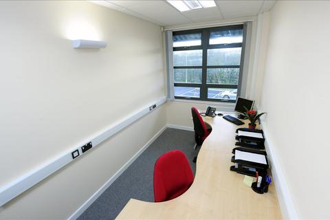 Serviced office to rent - Station Approach,Advent House,