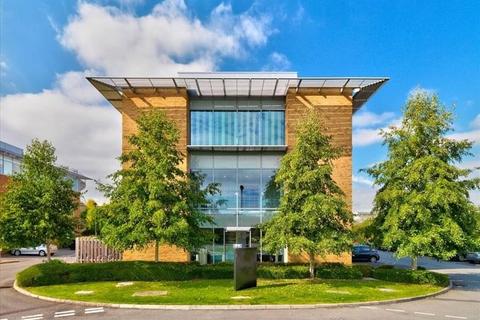 Serviced office to rent - Kingston House, Lydiard Fields,,