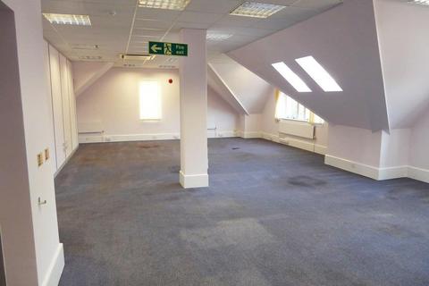 Serviced office to rent, 34 West Street,Trinity Court 2nd floor,
