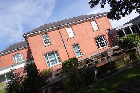 Serviced office to rent - Edwinstowe House,High St, Mansfield, Nottinghamshire,