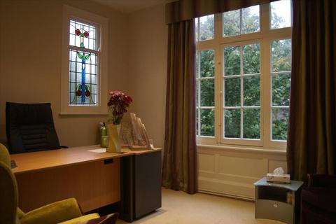 Serviced office to rent, 4 Spencer Parade,Braybrooke House,