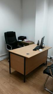 Serviced office to rent - 72 Cambridge Heath Road,Bethnal Green Road, London