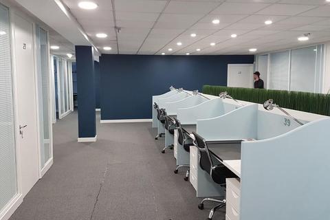 Serviced office to rent, 27-37 Station Road,,