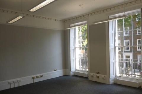 Serviced office to rent - 32 Bedford Row,,