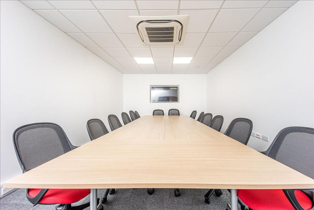 Wotton Road, Kingsnorth Estate,Letraset Building, Serviced office to