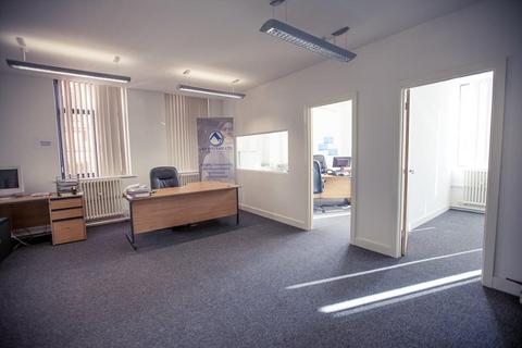 Serviced office to rent, 75 Dale Street,New Oxford House,
