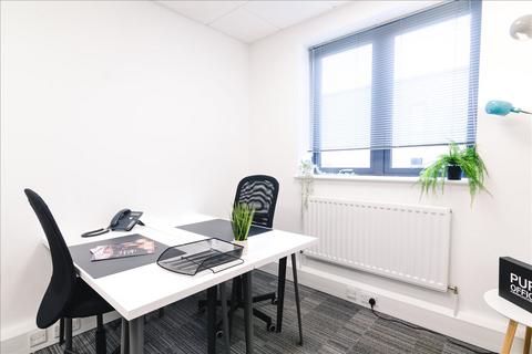 Serviced office to rent, Wilton Drive,LakeView House, Tournament Fields