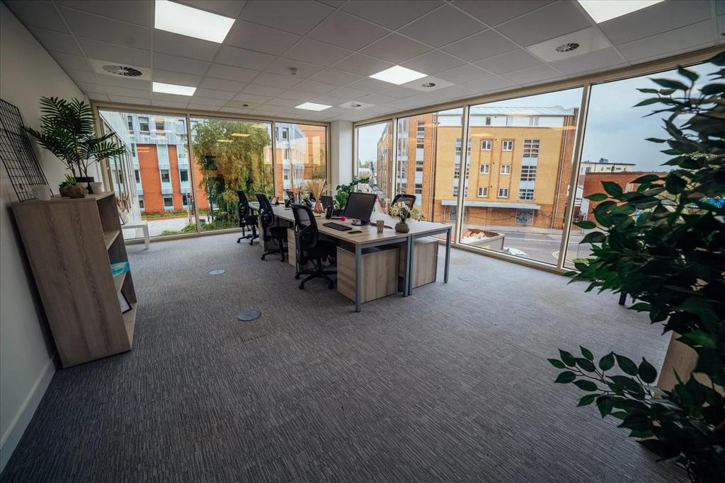 3 Newbridge Square, Serviced office to rent £200 pppm 55 16,500 sq ft