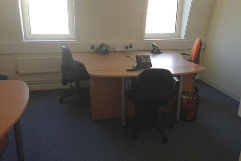 Serviced office to rent - 9 Dyke Road,,