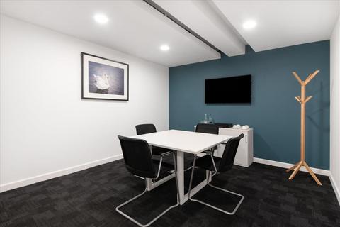 Serviced office to rent, Newtown Road,The Henley Building,