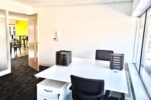 Serviced office to rent - St. Mellons Business Park, Fortran Road,Quest House,