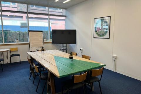Serviced office to rent, Beehive Ring Road,Spectrum House, Crawley,