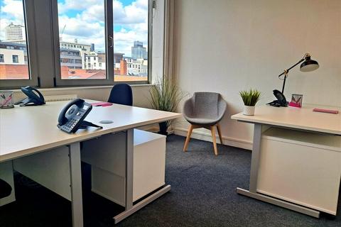 Serviced office to rent, 119 Holloway Head,,