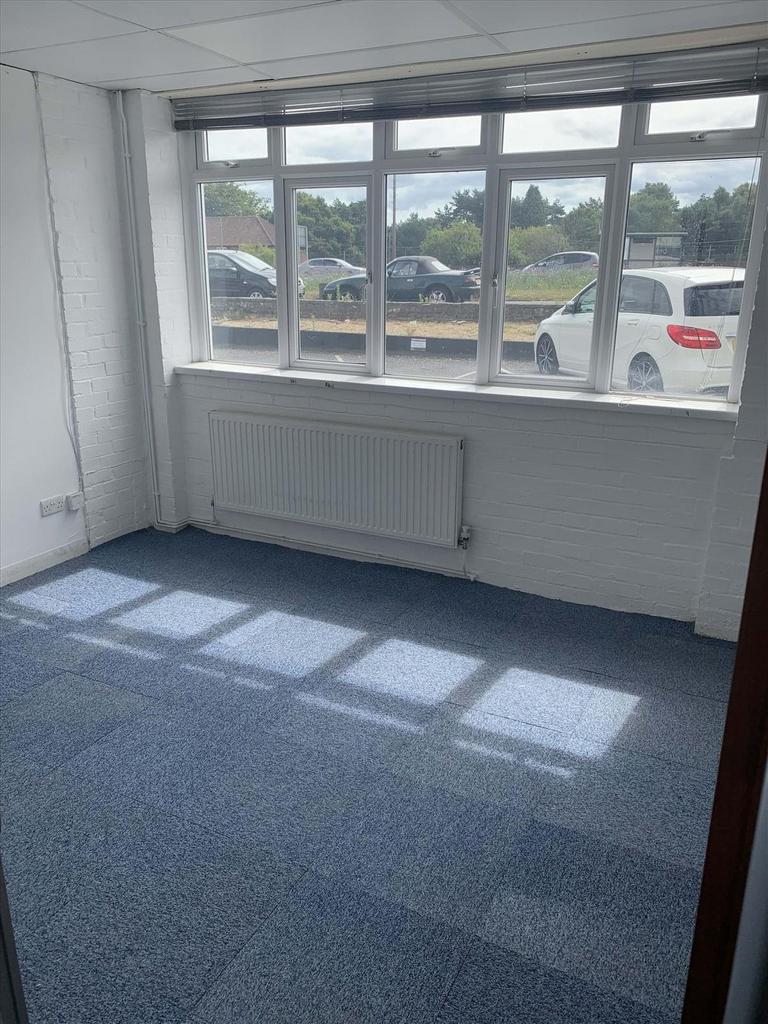 518 Wallisdown Road,Bournemouth, Serviced office to rent £164 pcm (£