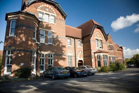 Serviced office to rent, 1 Bromley Lane,,