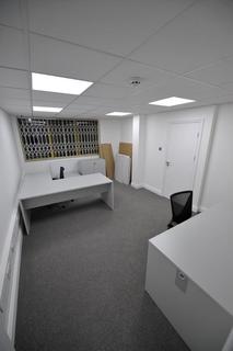 Serviced office to rent, 18-20 Commercial Way ,Abby Road , Park Royal , London