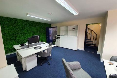 Serviced office to rent, Unit 3a, ,Brookway, Hambridge Lane