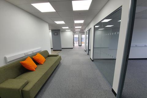 Serviced office to rent - 821 Bath Road,,